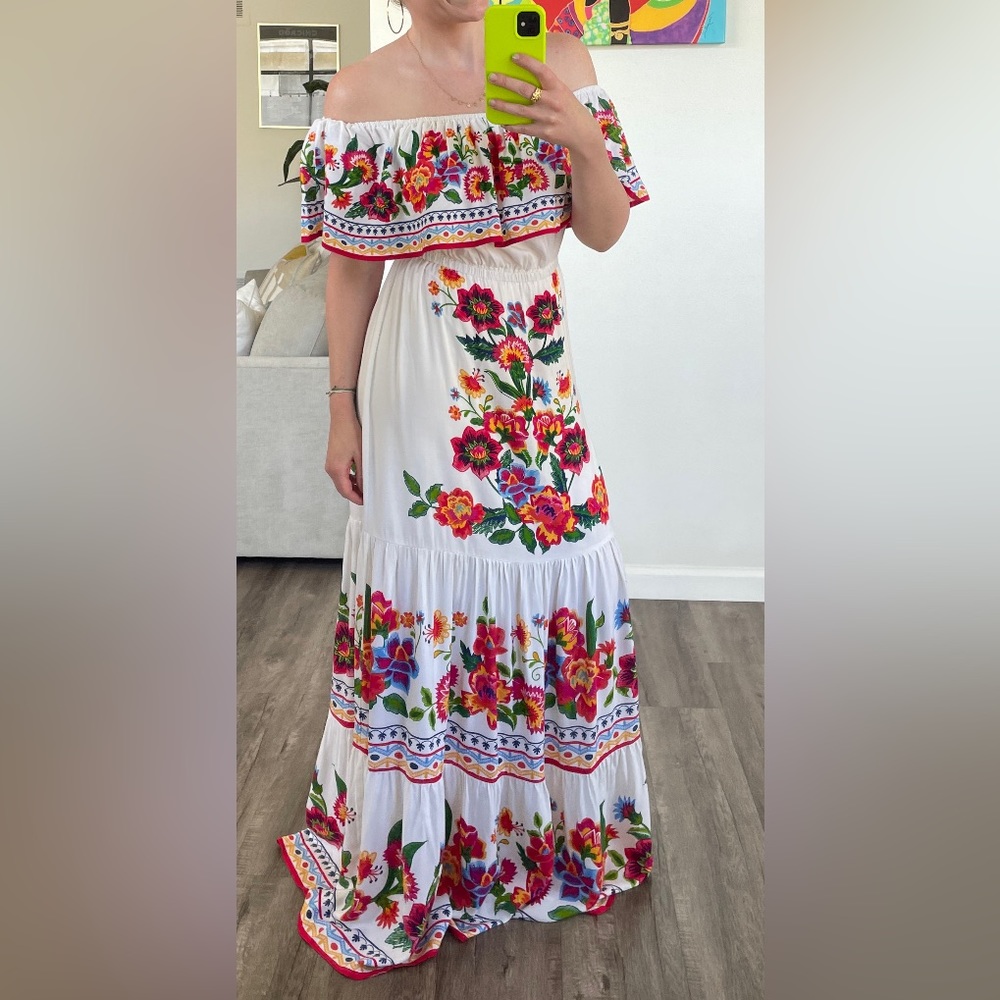 Halter Bohemian Floral Maxi Dress. Ethnic print. Size s